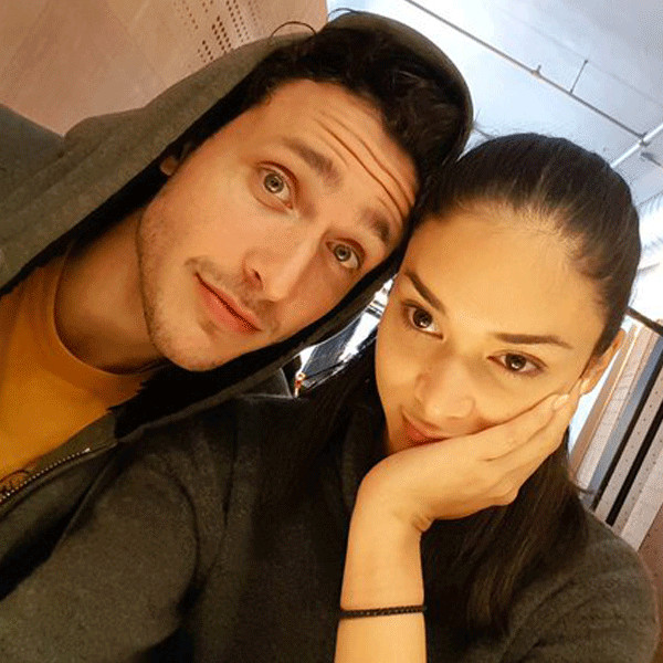 pia wurtzbach mike dr instagram miss doctor dating universe yes wurzbach meets site